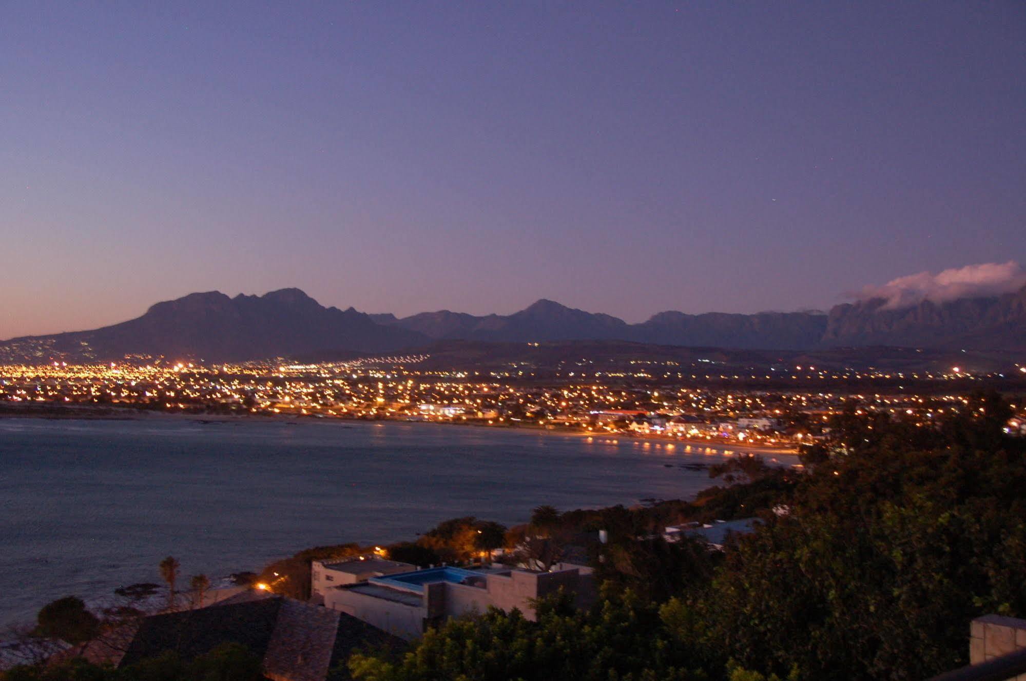 18 On Kloof Guest House Gordons Bay Exterior photo